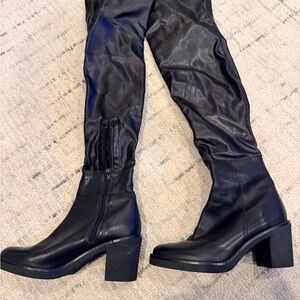 Elegant Faux Leather Black Stretch Over the Knee Boots